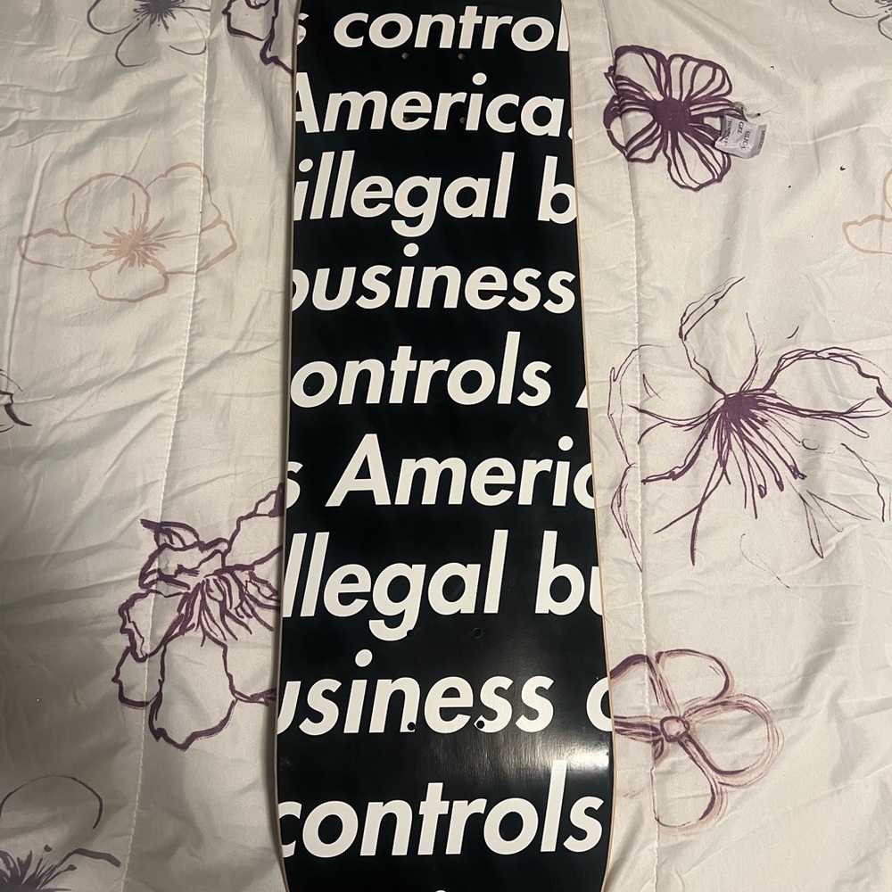 Supreme Purple and White Spider Art Wall Decor